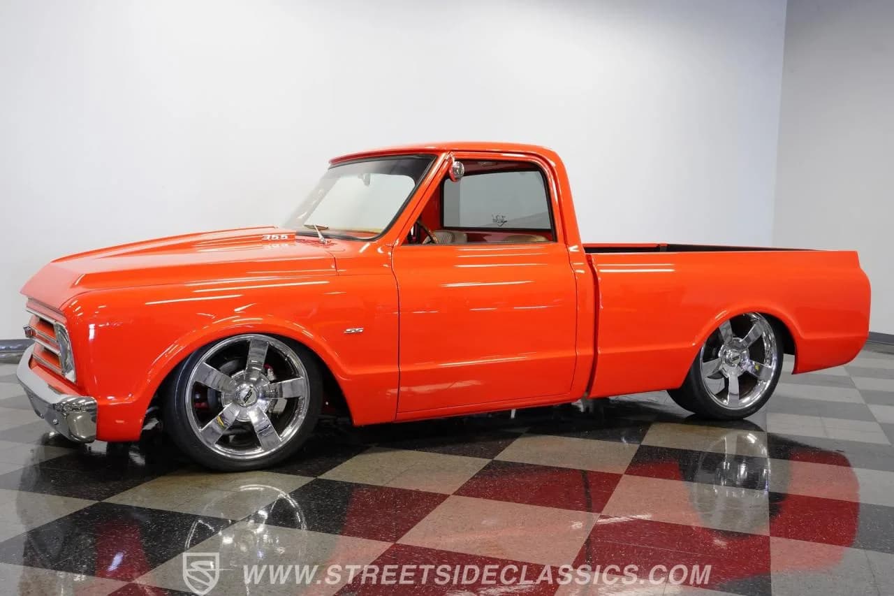 1968 Chevrolet C10 Restomod - Thumbnail 7