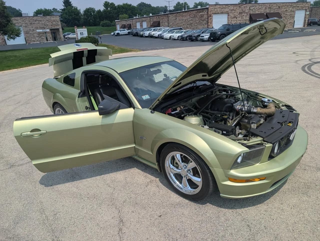 2005 Ford Mustang GT Premium Turbocharged - Thumbnail 5