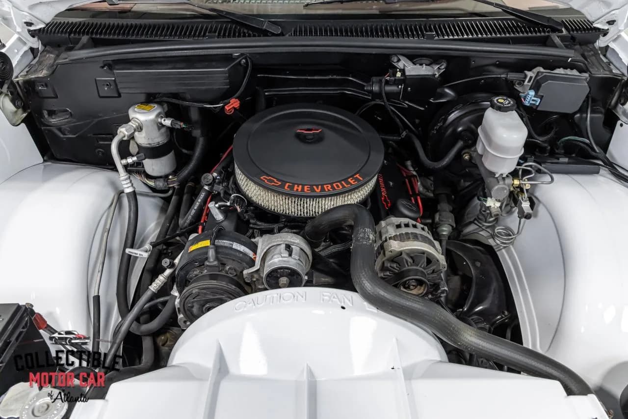 1991 Chevrolet C1500 - Thumbnail 6