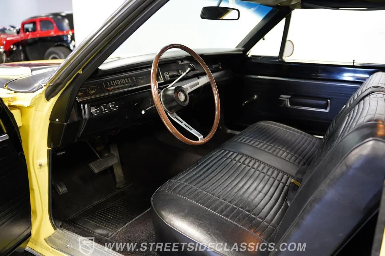 1969 Plymouth Road Runner - Thumbnail 4