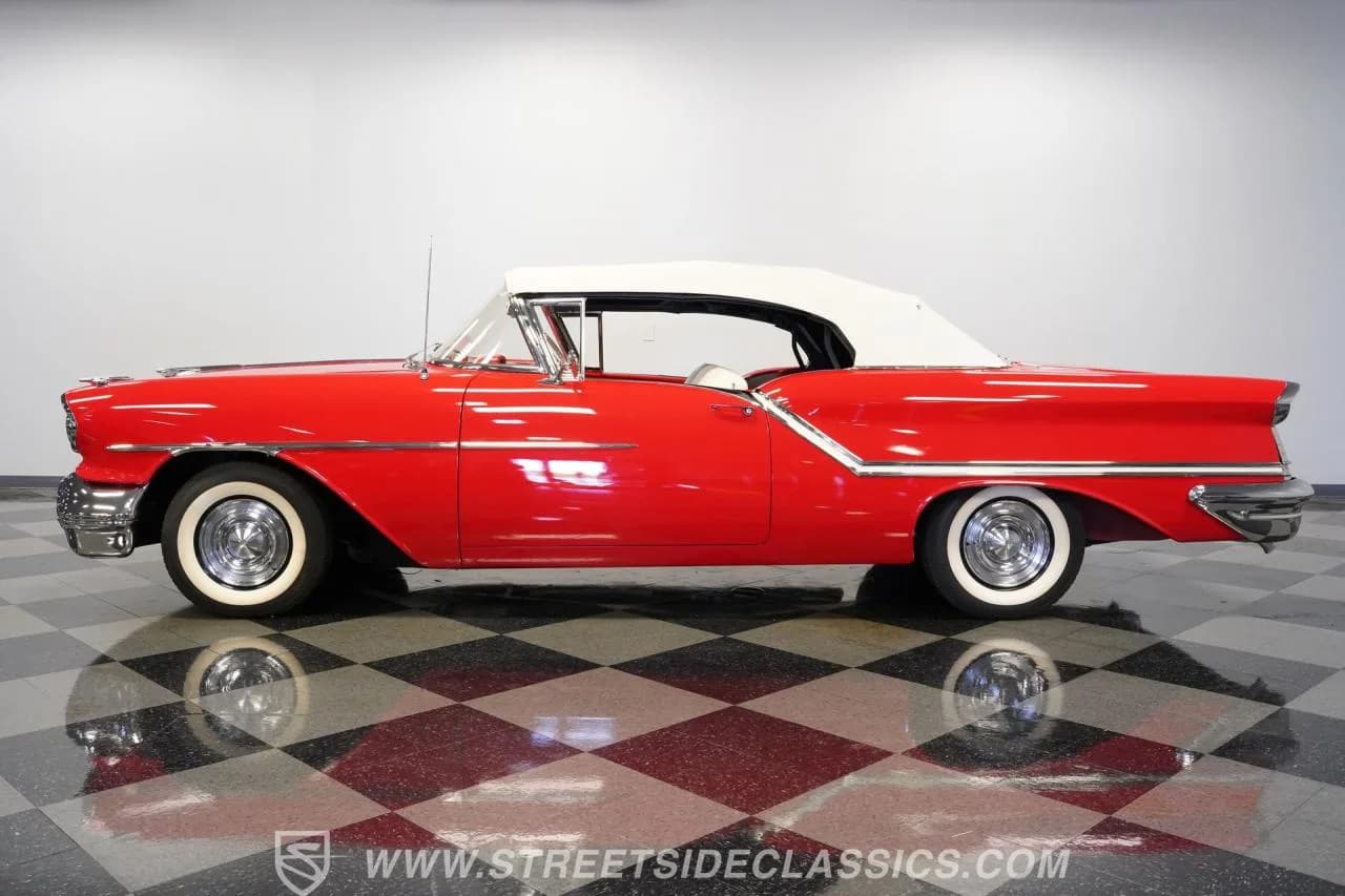 1957 Oldsmobile 88 - Thumbnail 2