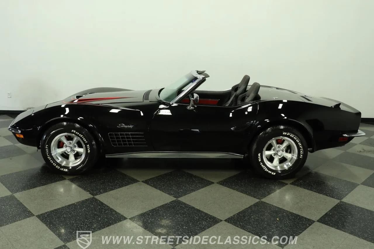 1971 Chevrolet Corvette Convertible - Thumbnail 2