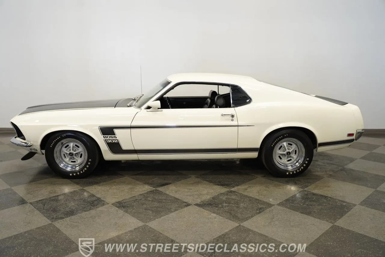 1969 Ford Mustang Boss 302 - Thumbnail 8