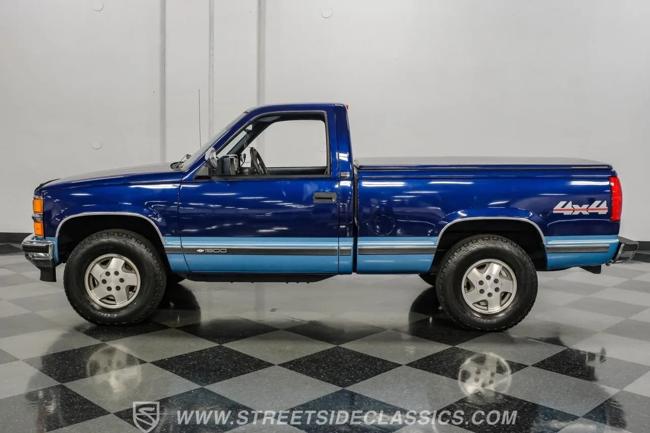 1994 Chevrolet C1500 Silverado 4X4 - Thumbnail 7