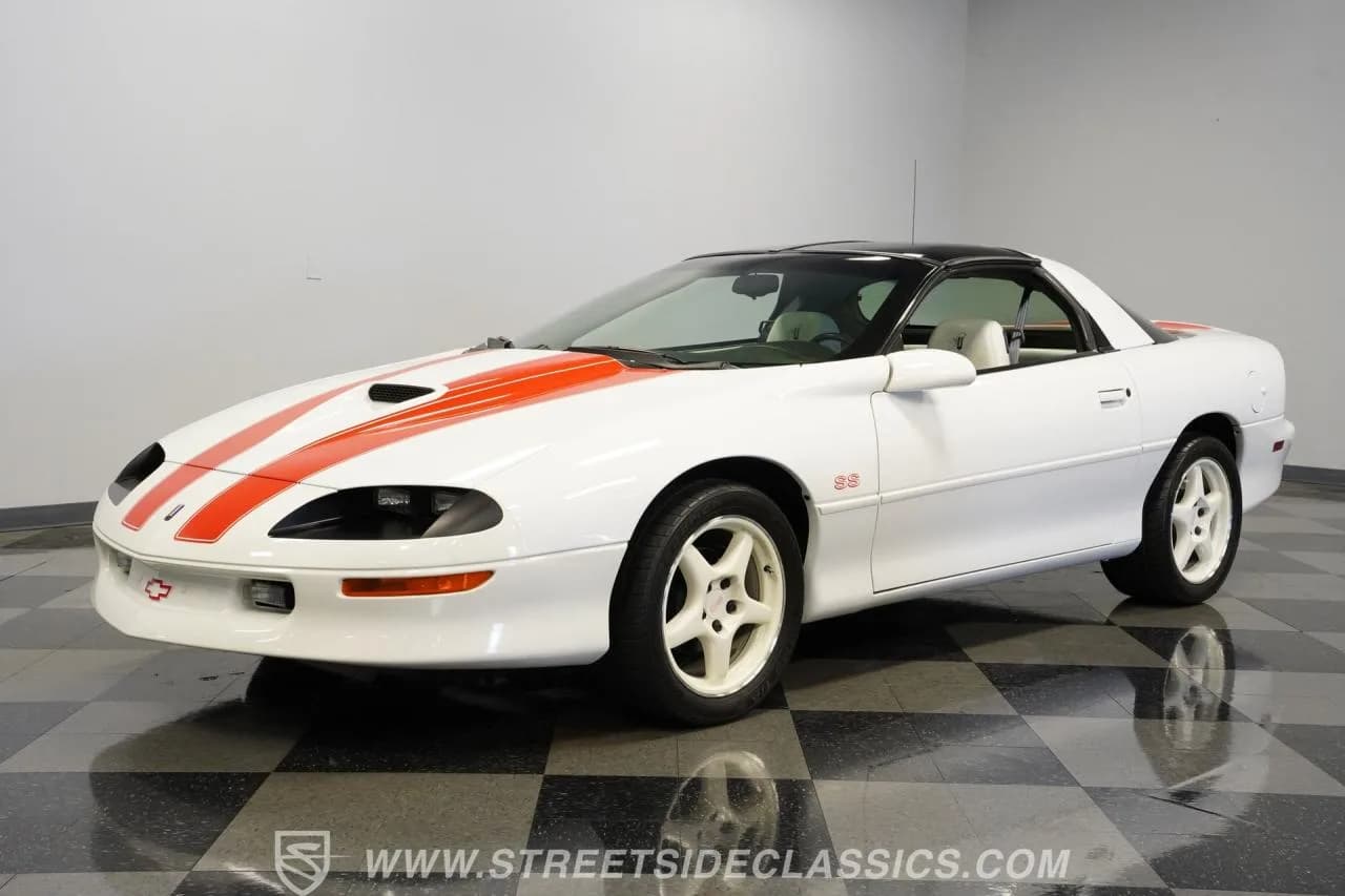 1997 Chevrolet Camaro SS 30th Anniversary SLP Edition - Thumbnail 6