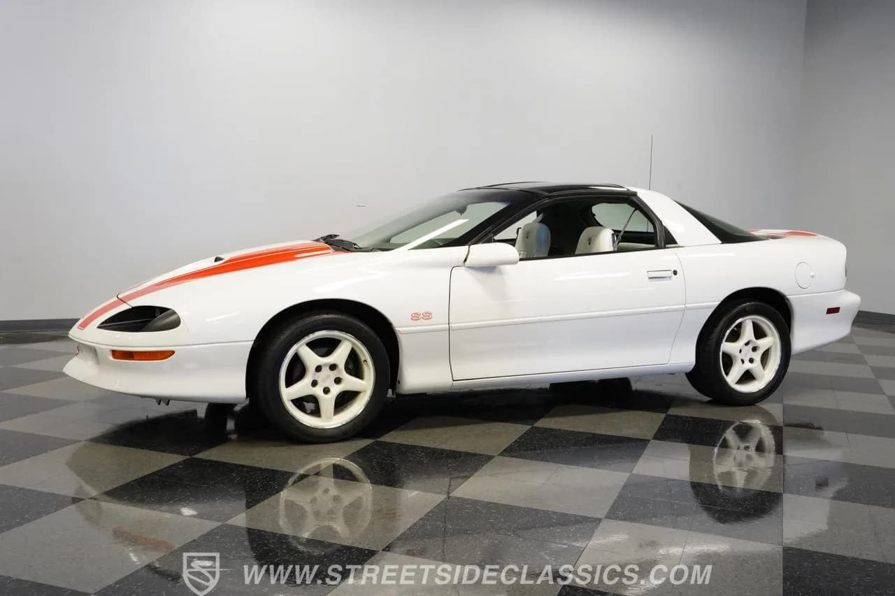 1997 Chevrolet Camaro SS 30th Anniversary SLP Edition - Thumbnail 7
