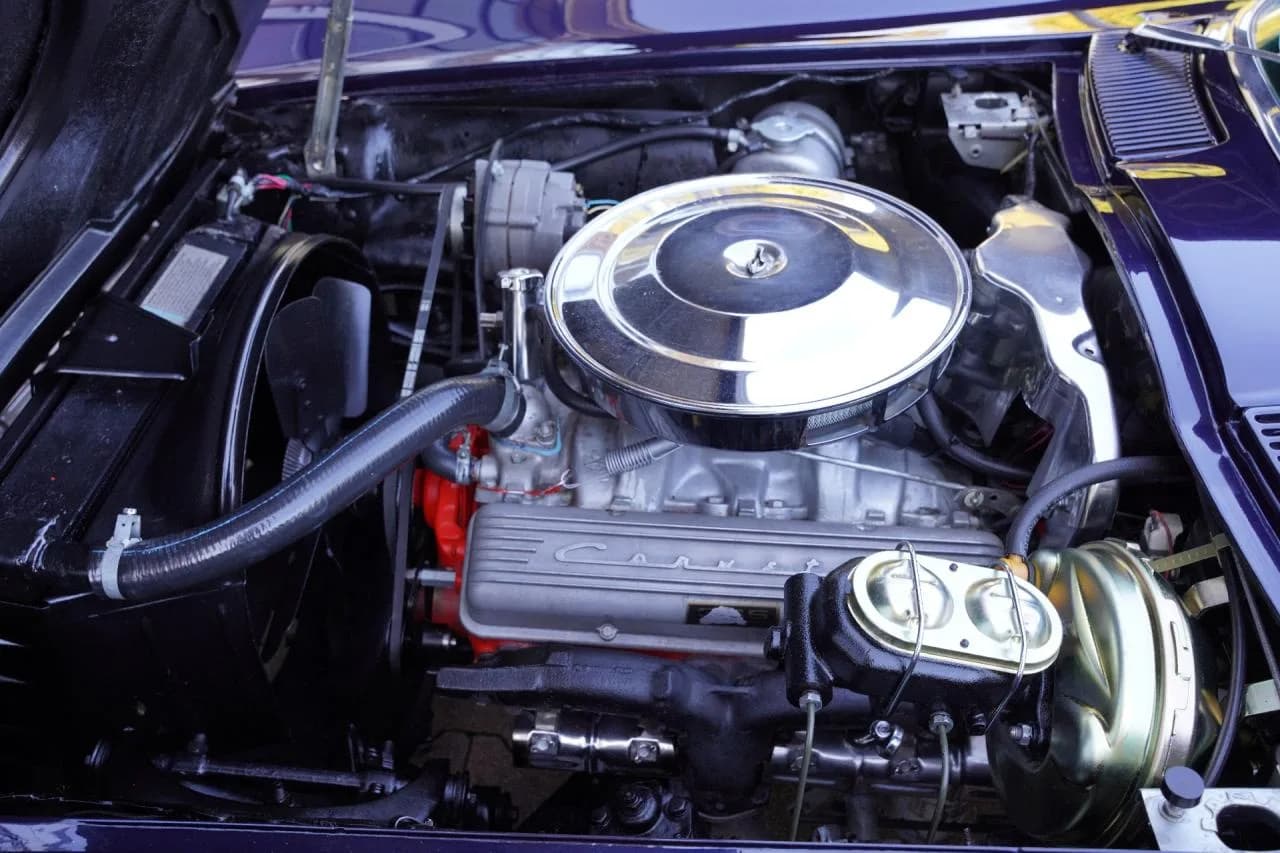 1964 Chevrolet Corvette C2 Sting Ray Coup&eacute; - Thumbnail 4