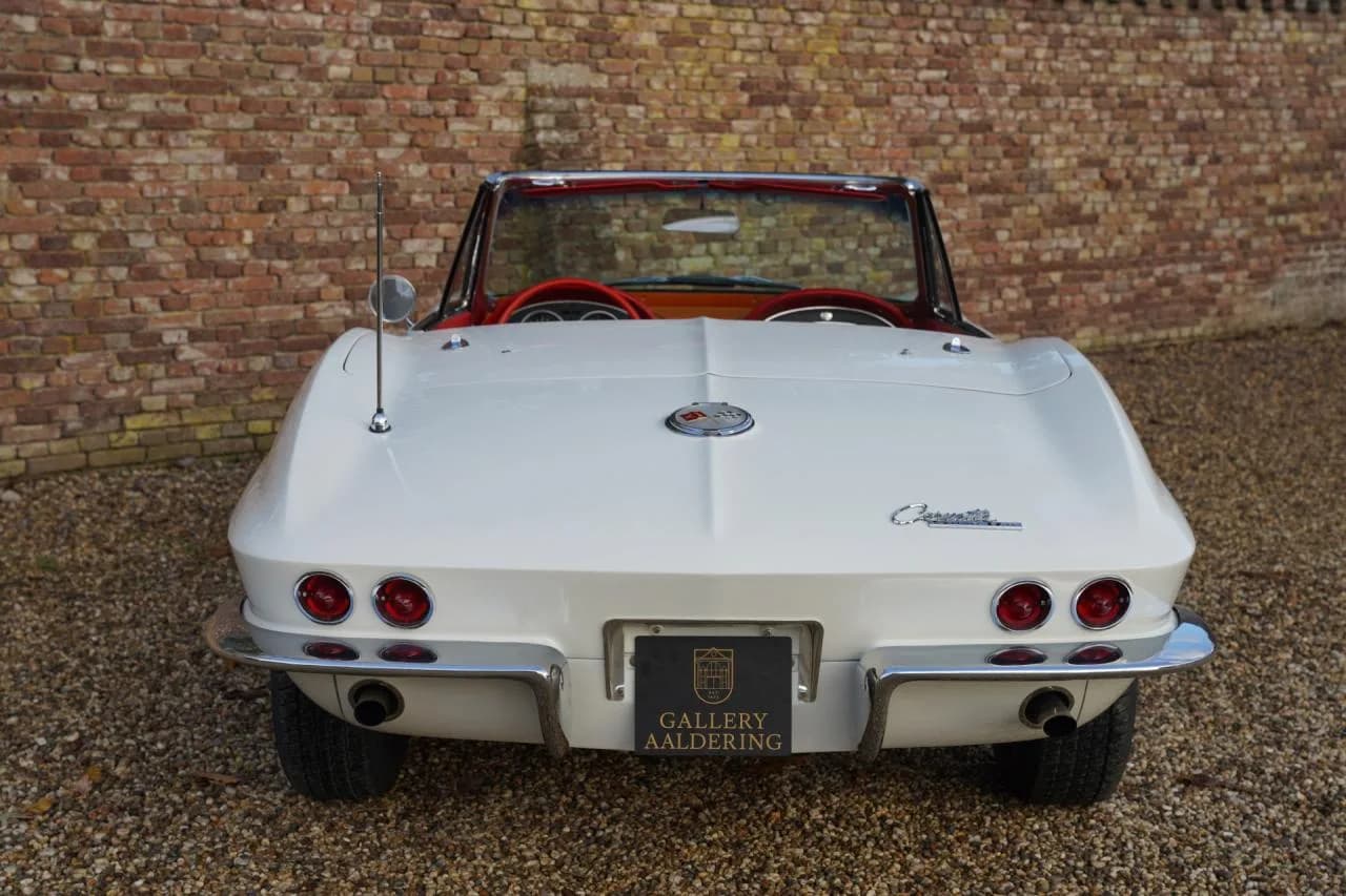 1963 Chevrolet Corvette C2 Sting Ray Convertible &ldquo;No. 1987 built&rdquo; - Thumbnail 6