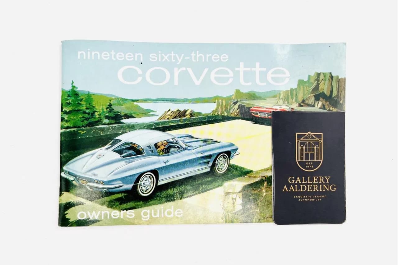 1963 Chevrolet Corvette C2 Sting Ray Split Window - Thumbnail 7