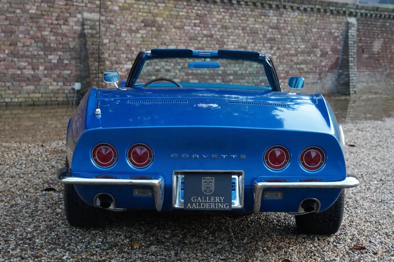 1968 Chevrolet Corvette C3 Convertible 327 - Thumbnail 6