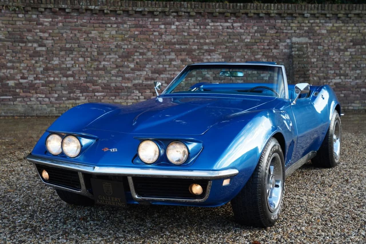 1968 Chevrolet Corvette C3 Convertible 327 - Thumbnail 7