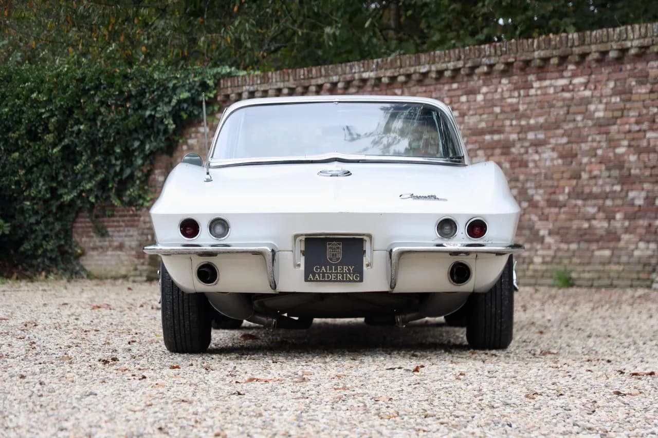 1964 Chevrolet Corvette C2 Sting Ray Convertible &ldquo;First paint - Highly original&rdquo; - Thumbnail 6