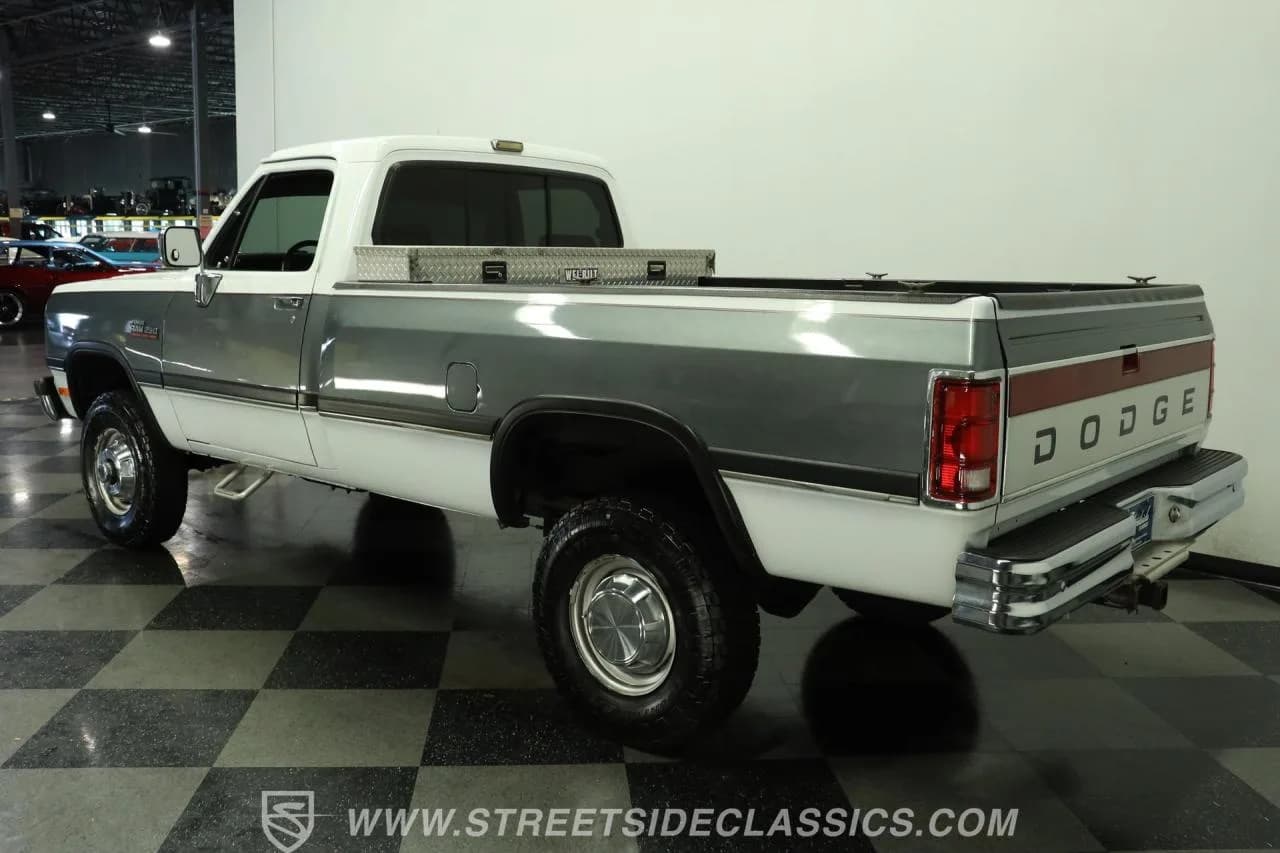 1992 Dodge Ram 250 LE Diesel 4X4 - Thumbnail 6