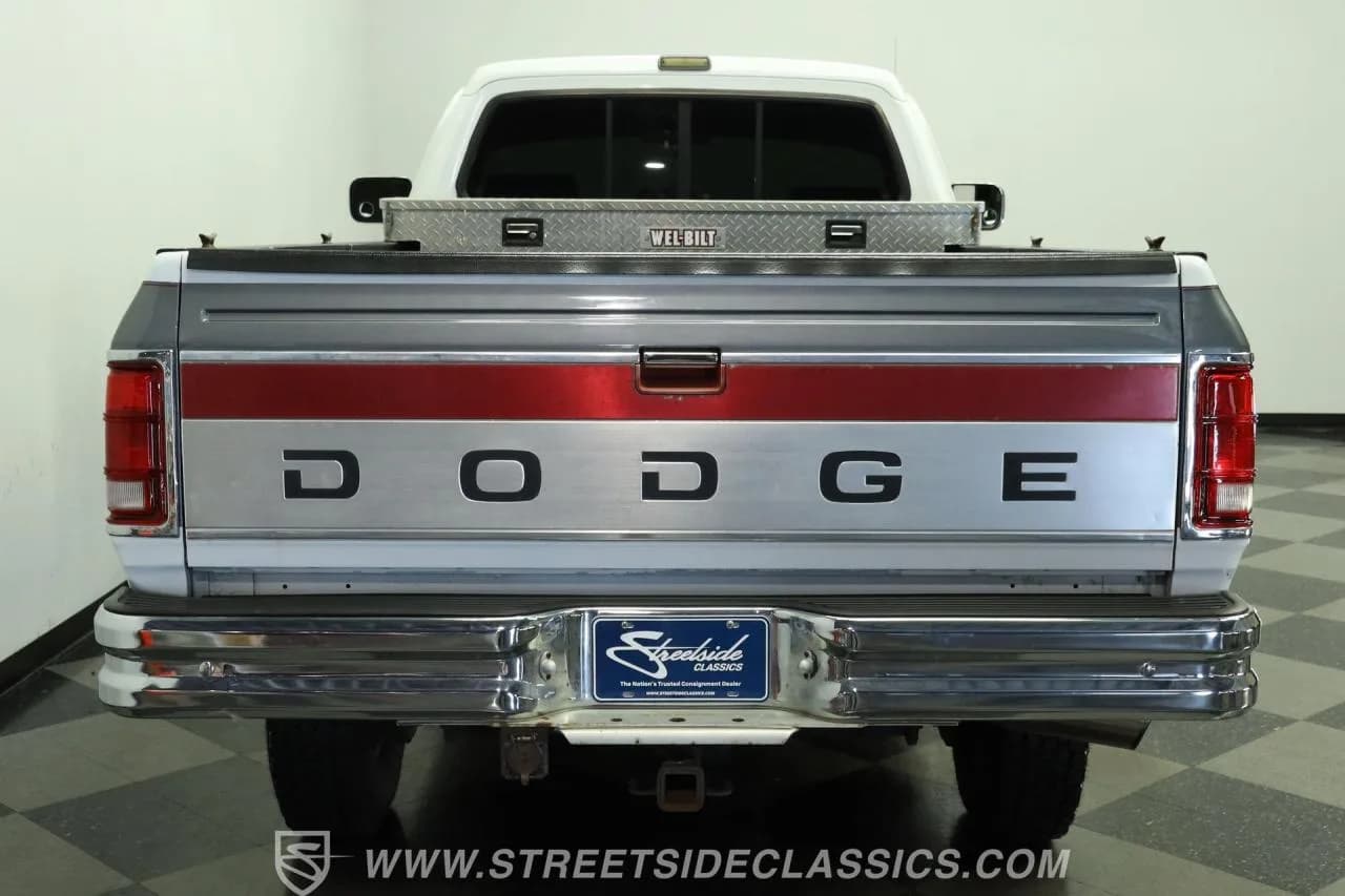 1992 Dodge Ram 250 LE Diesel 4X4 - Thumbnail 8
