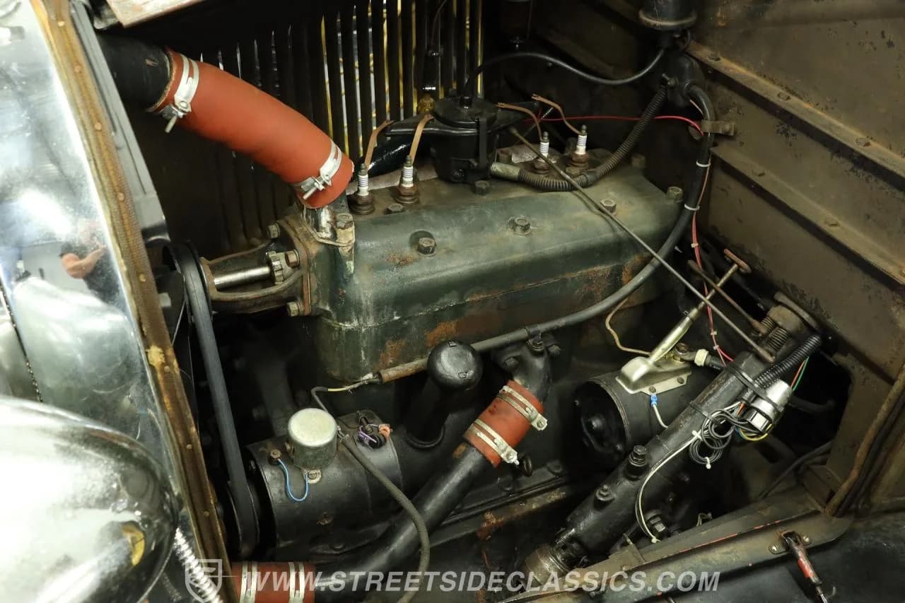 1929 Ford Model A Sedan - Thumbnail 3
