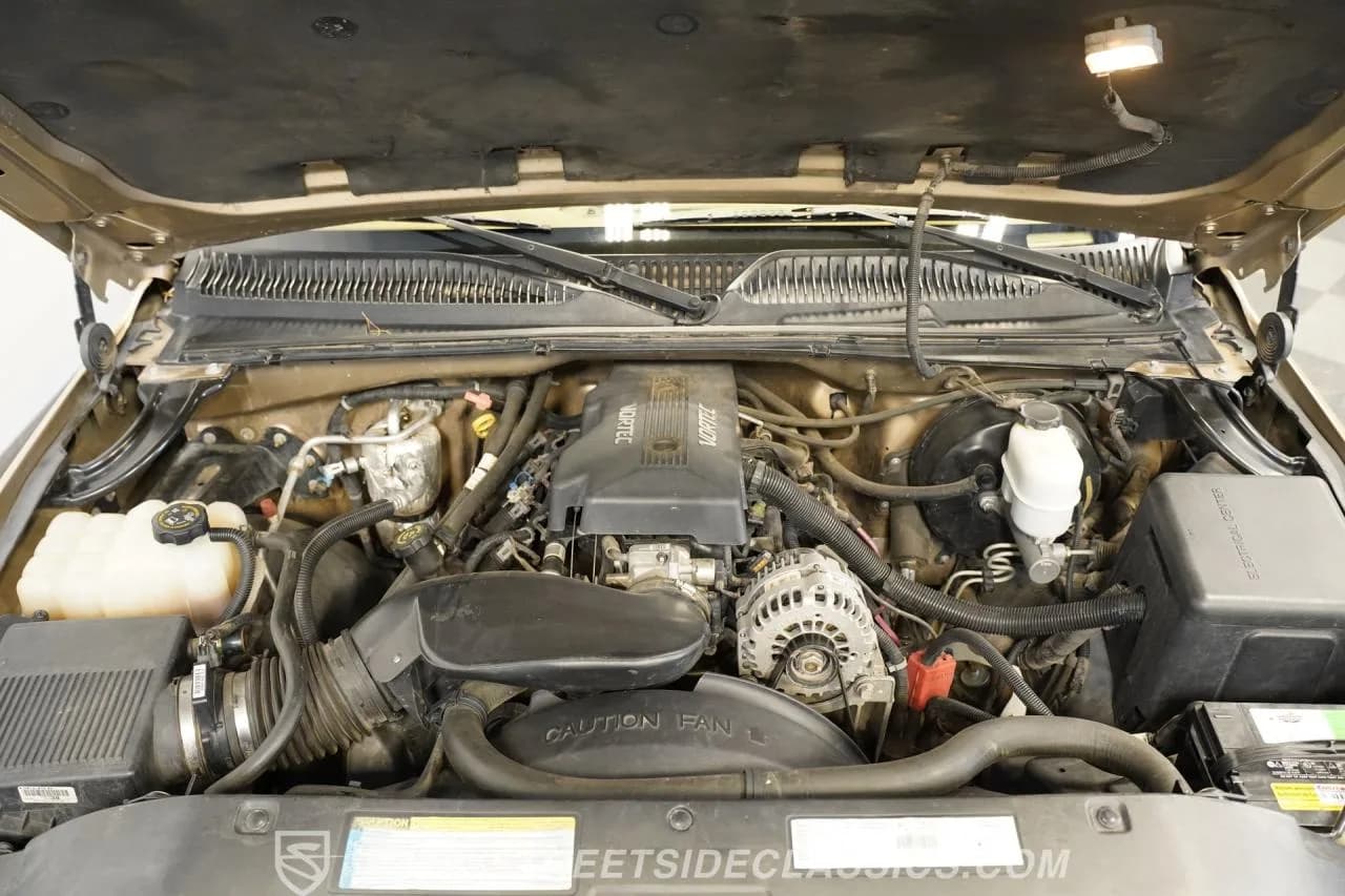 2000 Chevrolet Silverado 1500 LS 4X4 Extended cab - Thumbnail 4