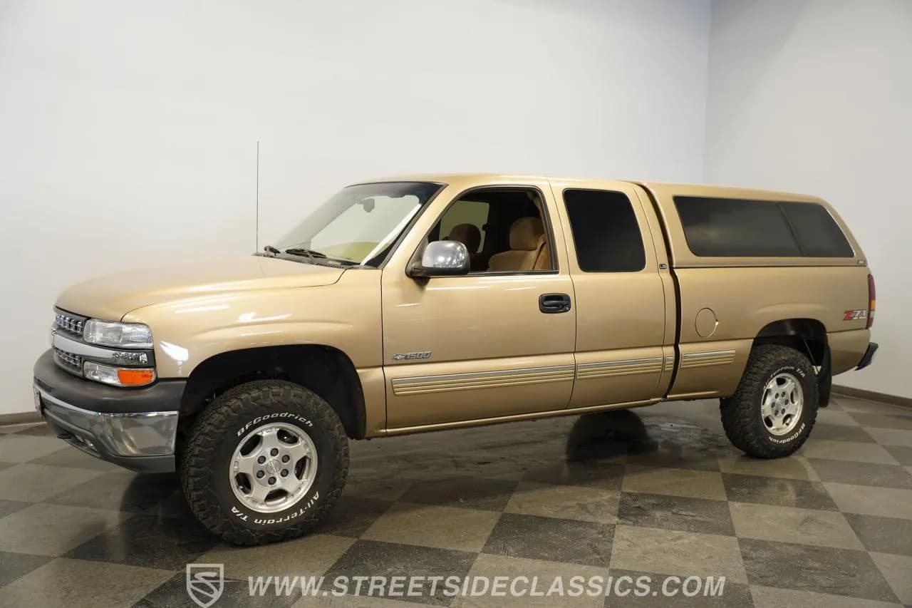 2000 Chevrolet Silverado 1500 LS 4X4 Extended cab - Thumbnail 7