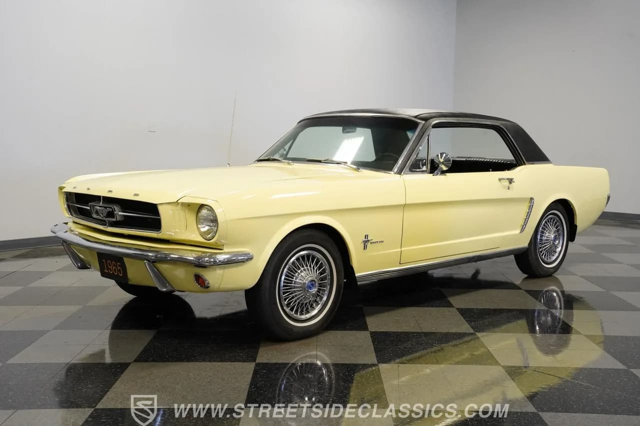 1965 Ford Mustang - Thumbnail 6