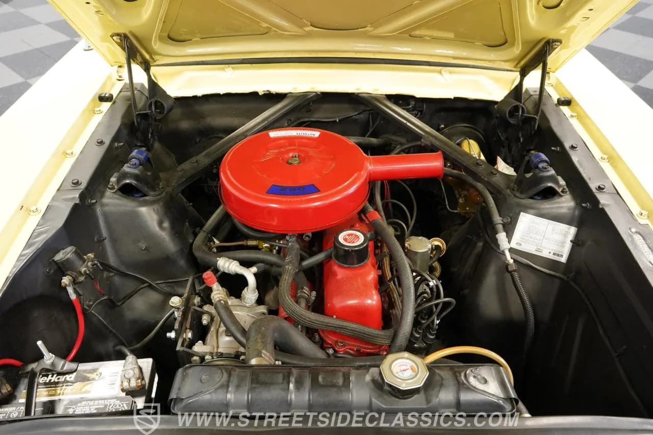 1965 Ford Mustang - Thumbnail 3