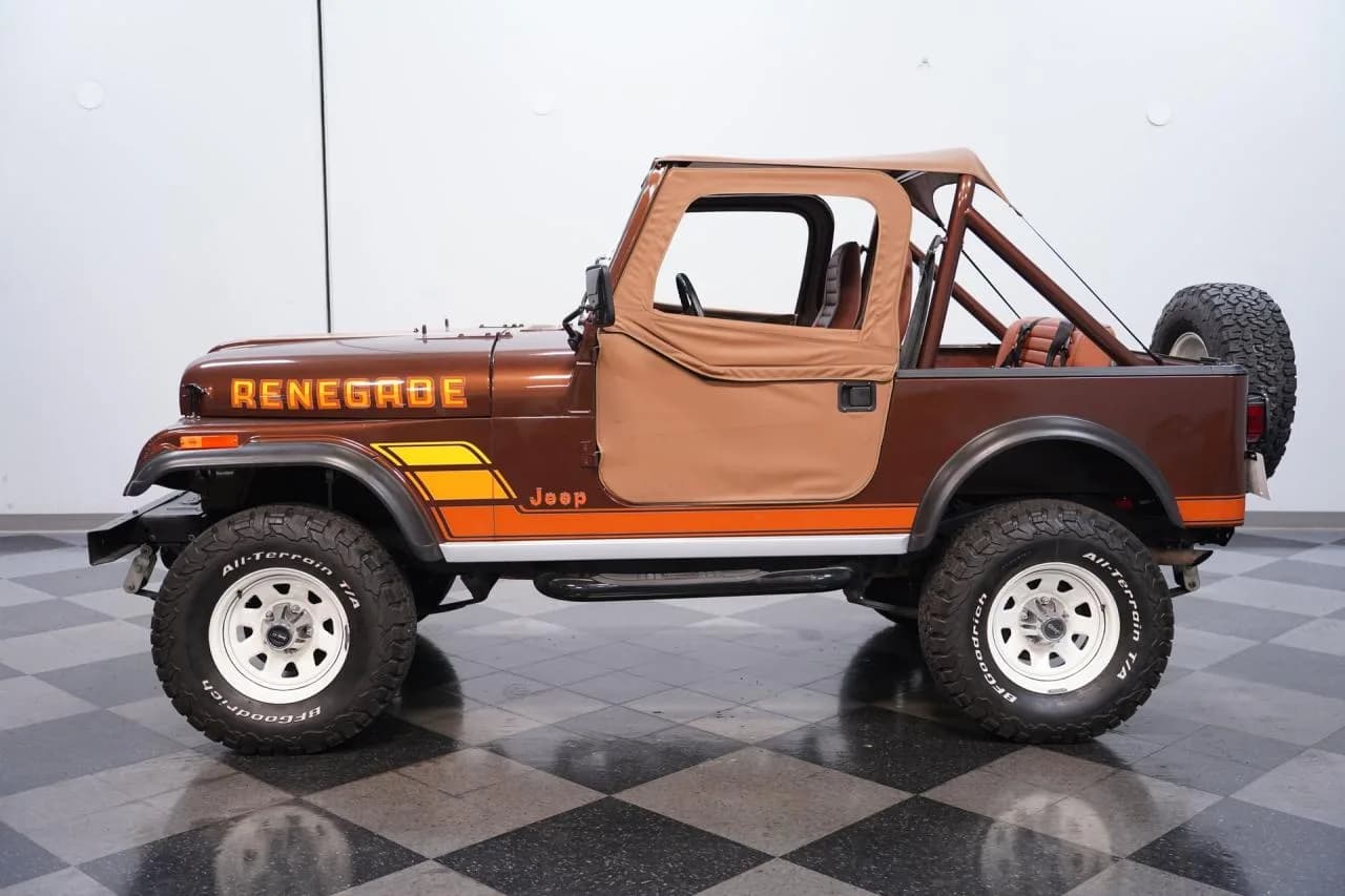 1983 Jeep CJ7 Renegade - Thumbnail 2