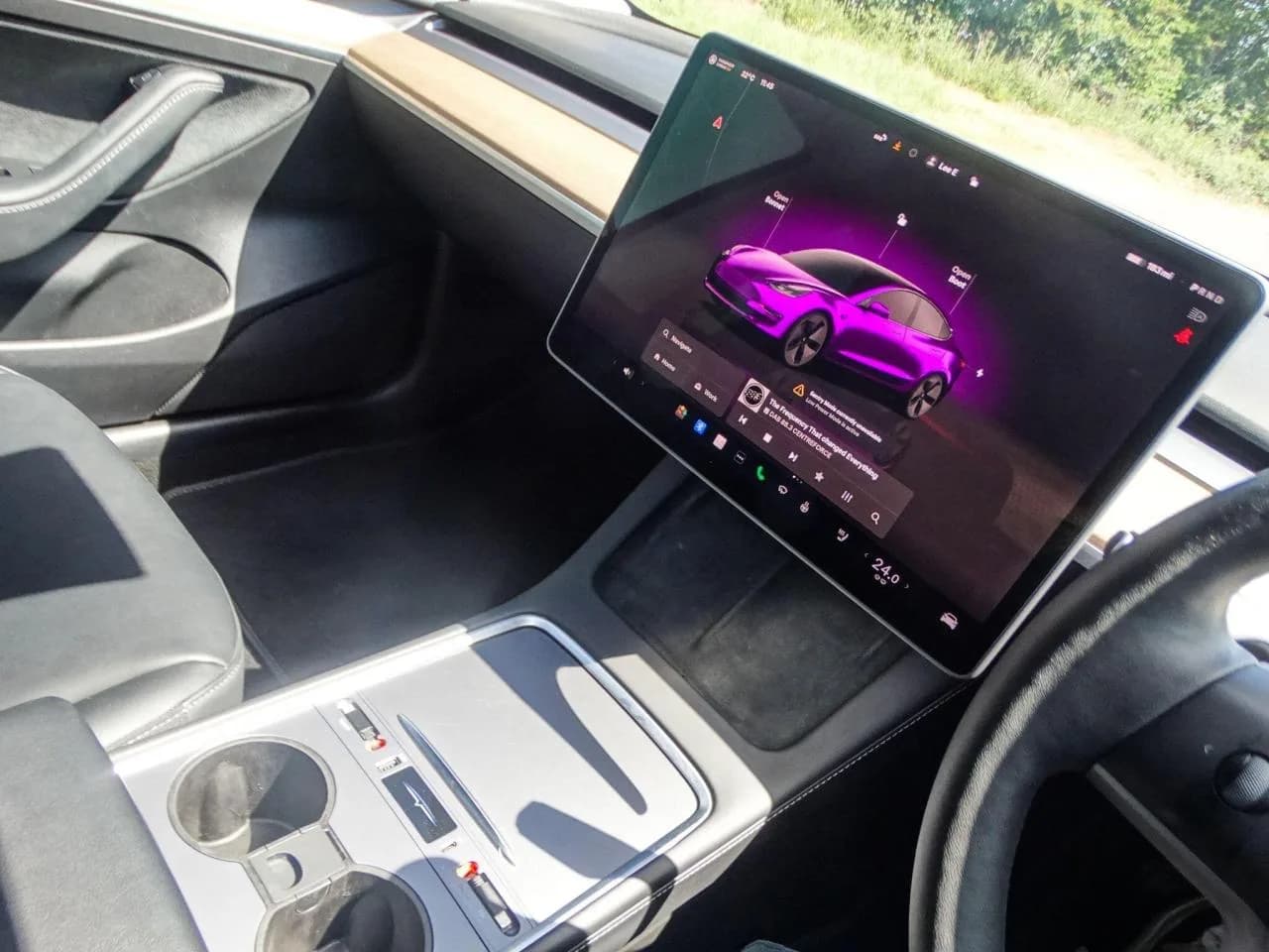 2023 Tesla Auto RWD 4dr - Thumbnail 6