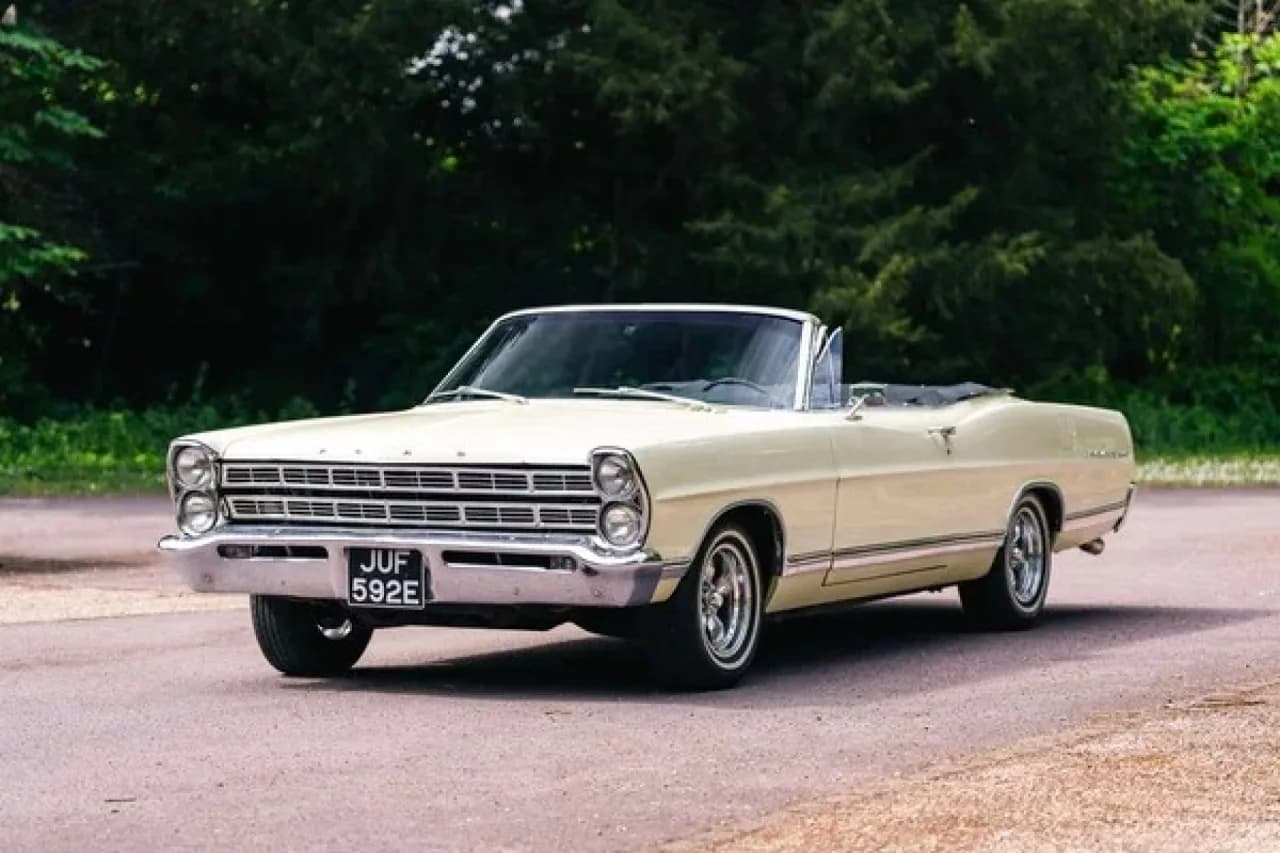 1967 Ford Galaxie 500 - Thumbnail 8
