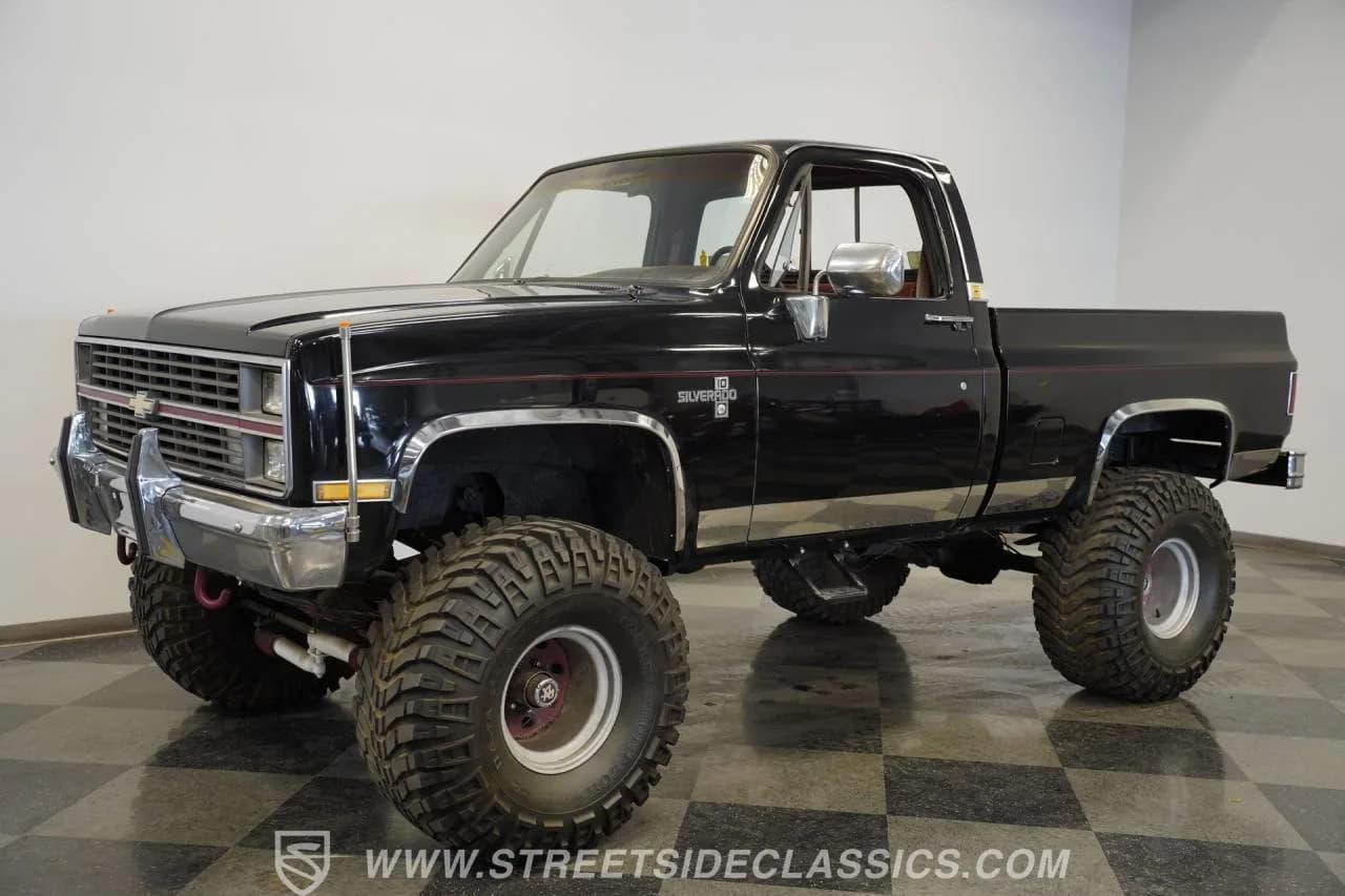 1984 Chevrolet K10 - Thumbnail 6