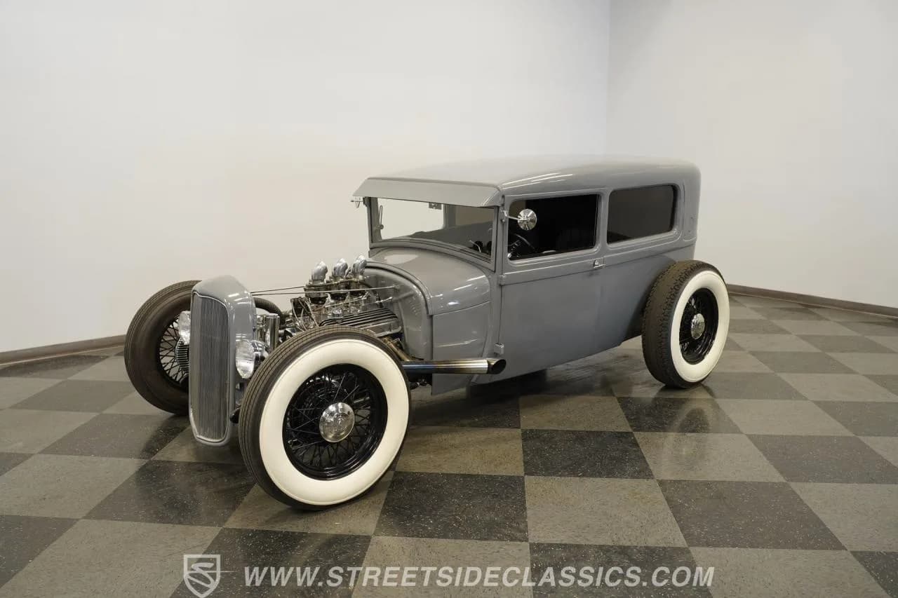1930 Ford Model A Tudor Sedan Hotrod - Thumbnail 6