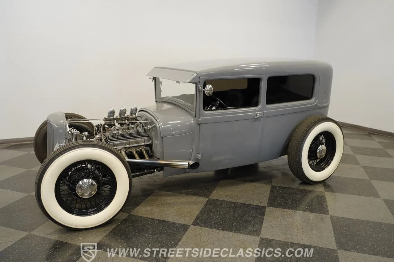 1930 Ford Model A Tudor Sedan Hotrod - Thumbnail 7