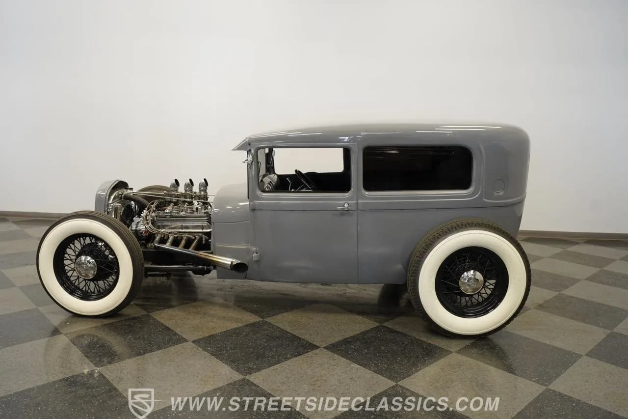 1930 Ford Model A Tudor Sedan Hotrod - Thumbnail 2