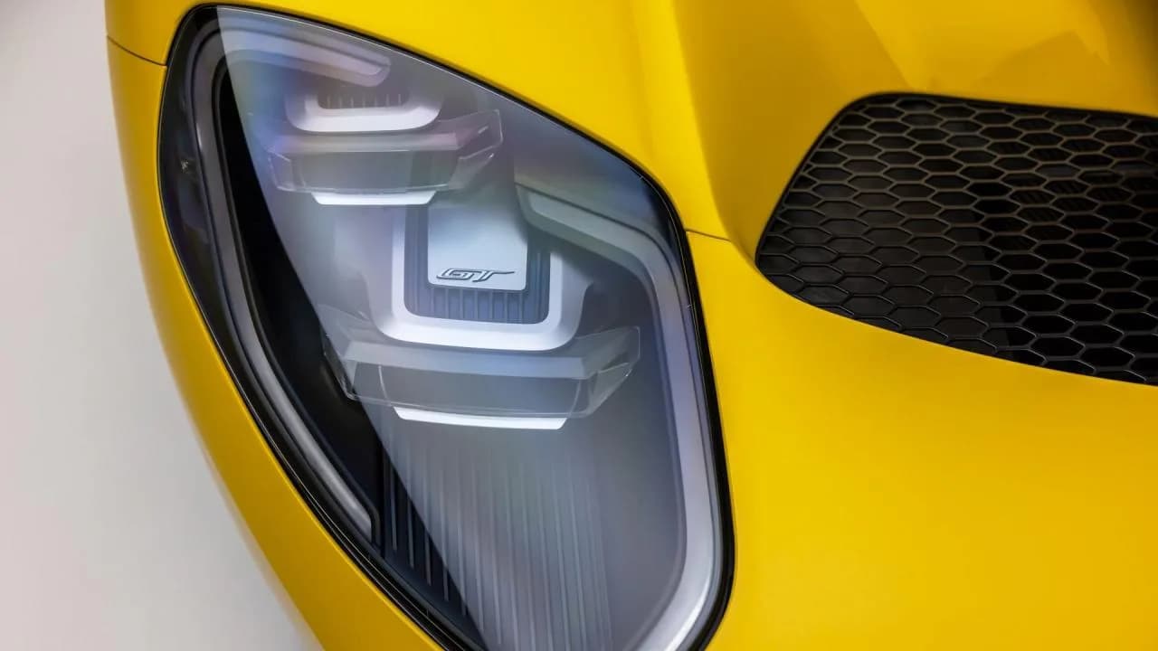 2017 Ford GT - Thumbnail 7