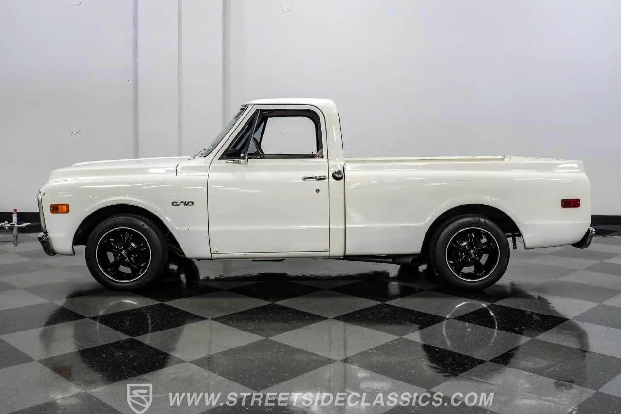 1969 Chevrolet C10 - Thumbnail 2
