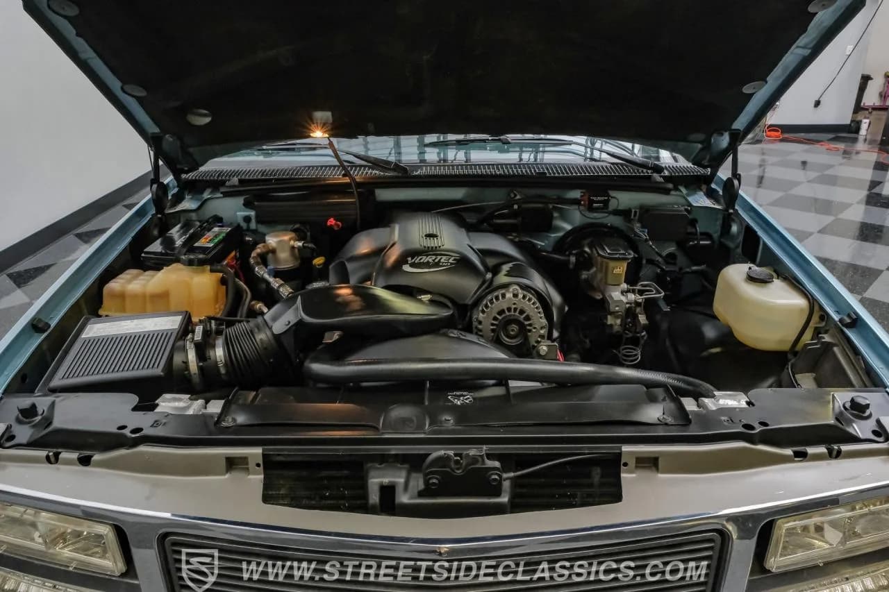 1992 GMC C1500 Sierra - Thumbnail 3