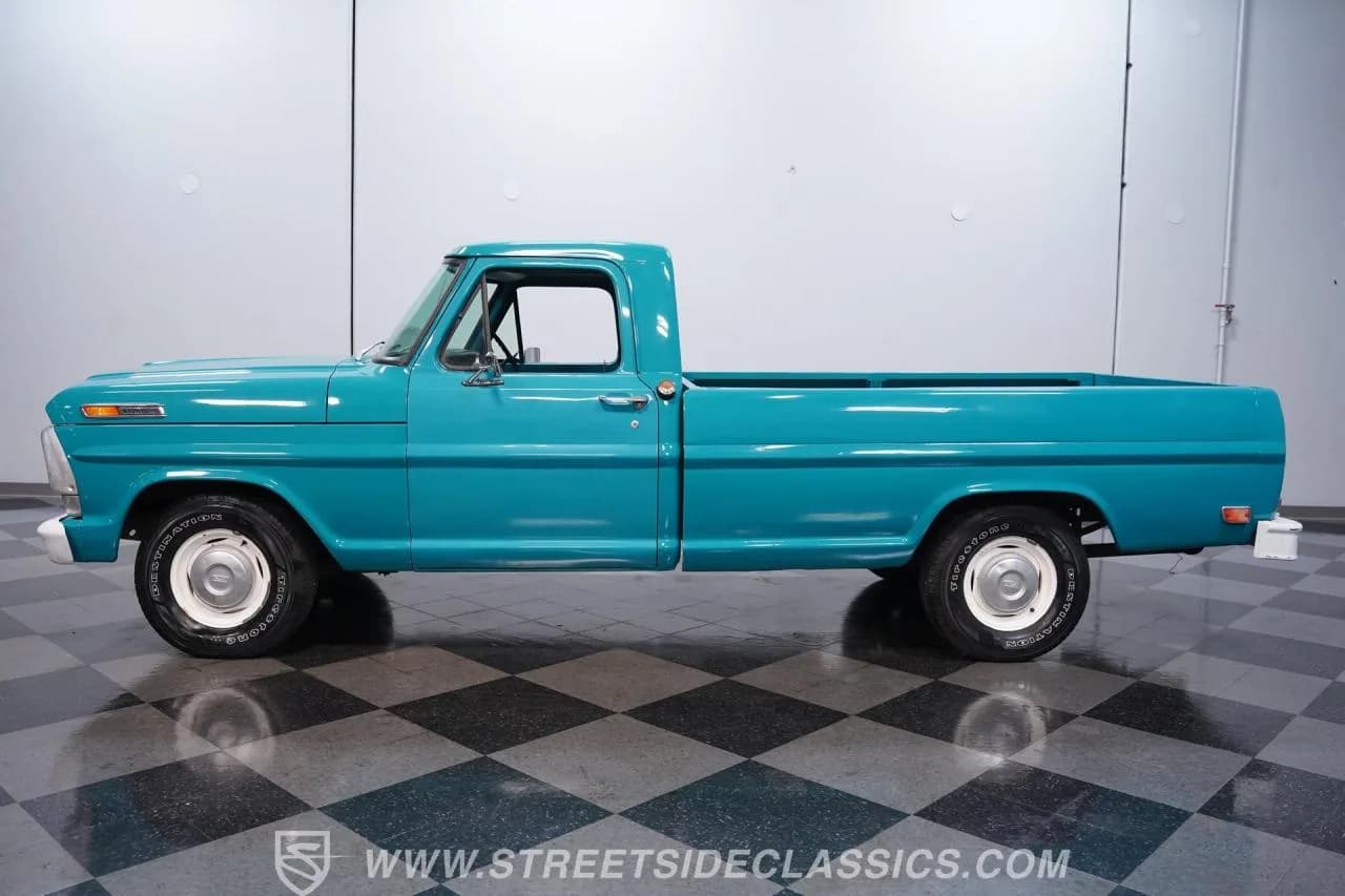 1969 Ford F-100 - Thumbnail 2