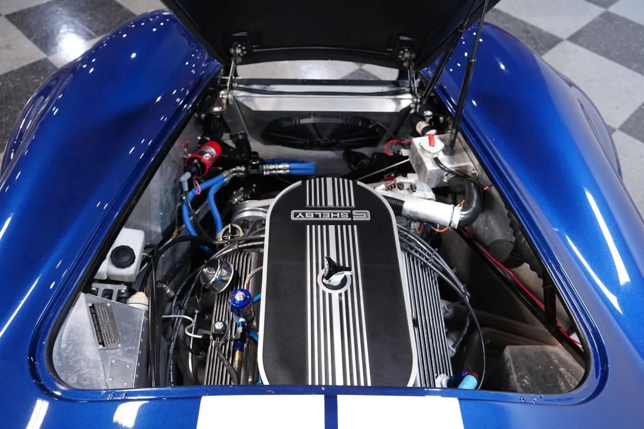 1965 Shelby Cobra Factory Five - Thumbnail 3
