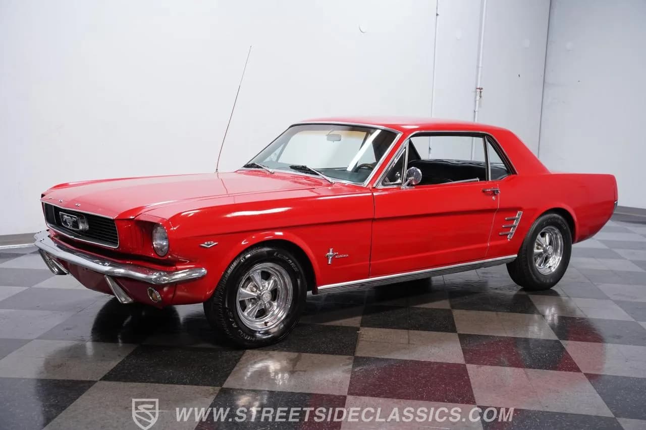 1966 Ford Mustang - Thumbnail 7