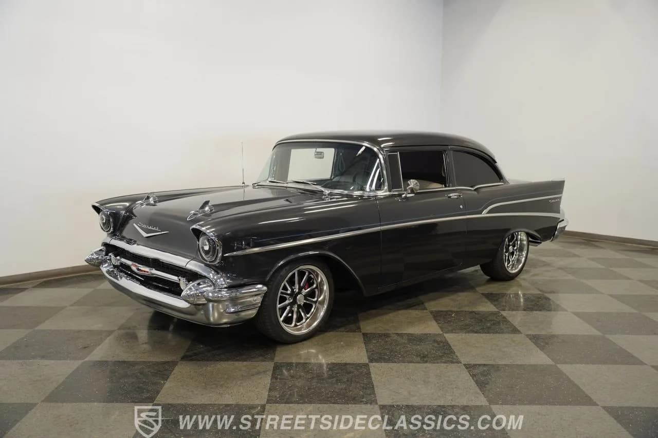 1957 Chevrolet 210 Restomod - Thumbnail 6