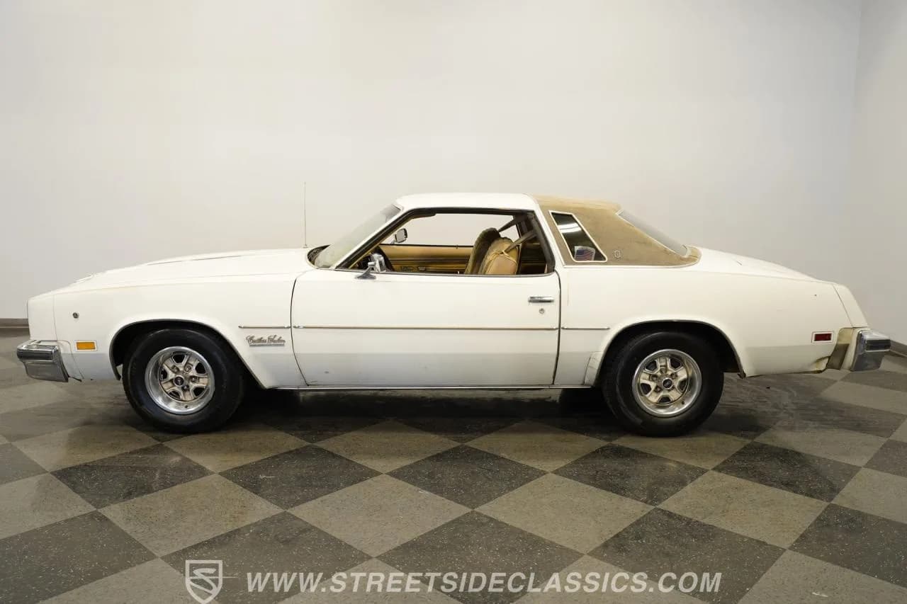 1976 Oldsmobile Cutlass Salon - Thumbnail 8