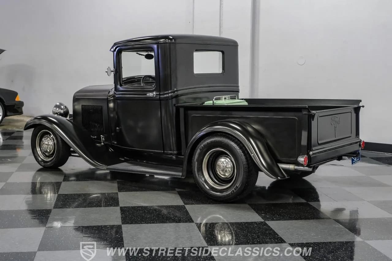 1932 Ford Model B Pickup Streetrod - Thumbnail 8