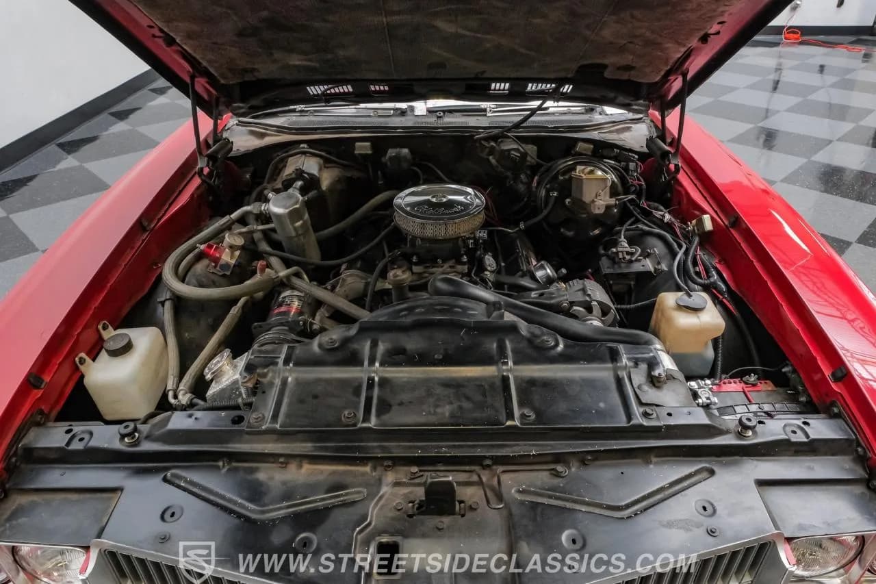 1971 Oldsmobile Cutlass Supreme Restomod - Thumbnail 3