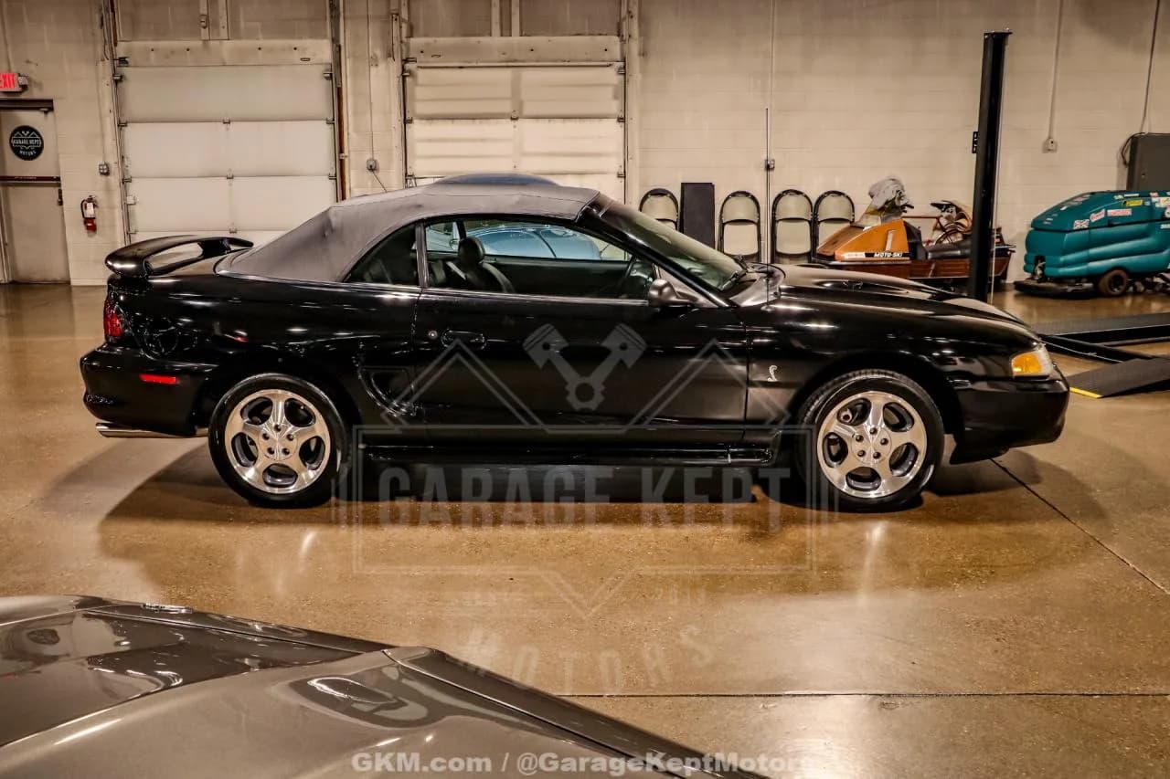 1996 Ford Mustang SVT Cobra - Thumbnail 8