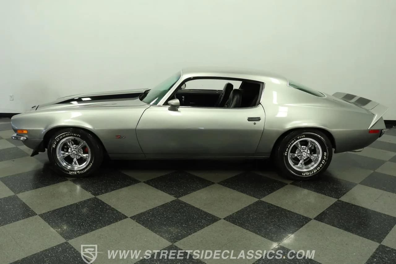 1972 Chevrolet Camaro RS Z28 Tribute - Thumbnail 2