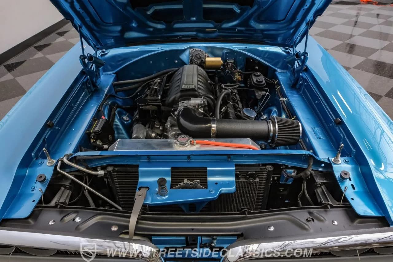 1970 Dodge Coronet Super Bee Restomod - Thumbnail 3