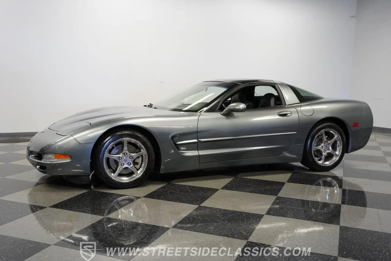 2003 Chevrolet Corvette - Thumbnail 7