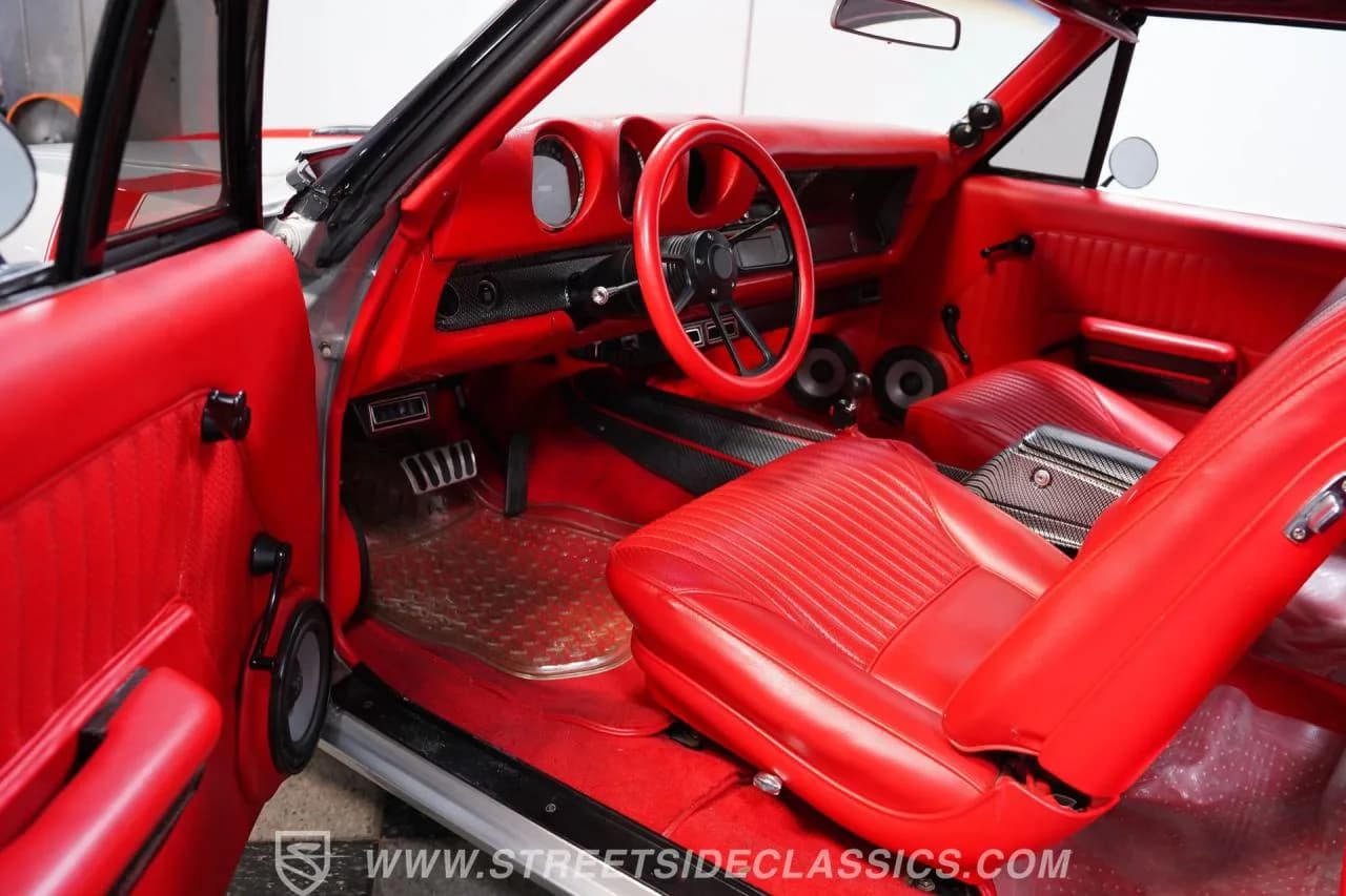 1968 Oldsmobile Cutlass Convertible LS3 Restomod - Thumbnail 4