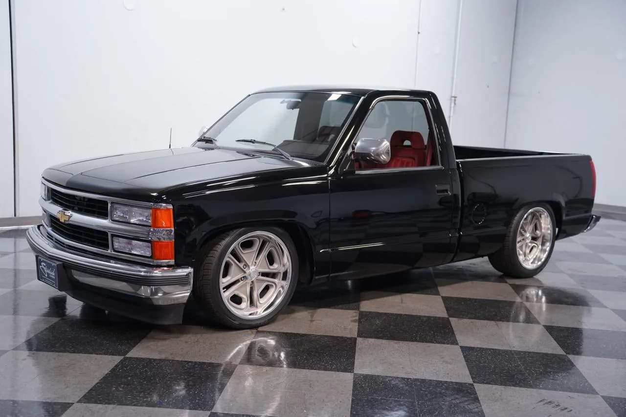 1994 Chevrolet C1500 Silverado - Thumbnail 7