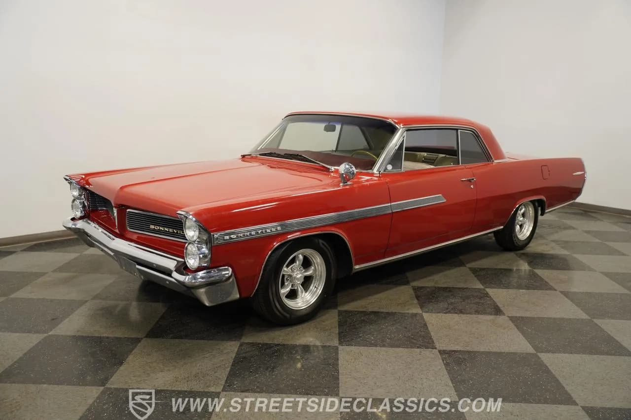 1963 Pontiac Bonneville - Thumbnail 6