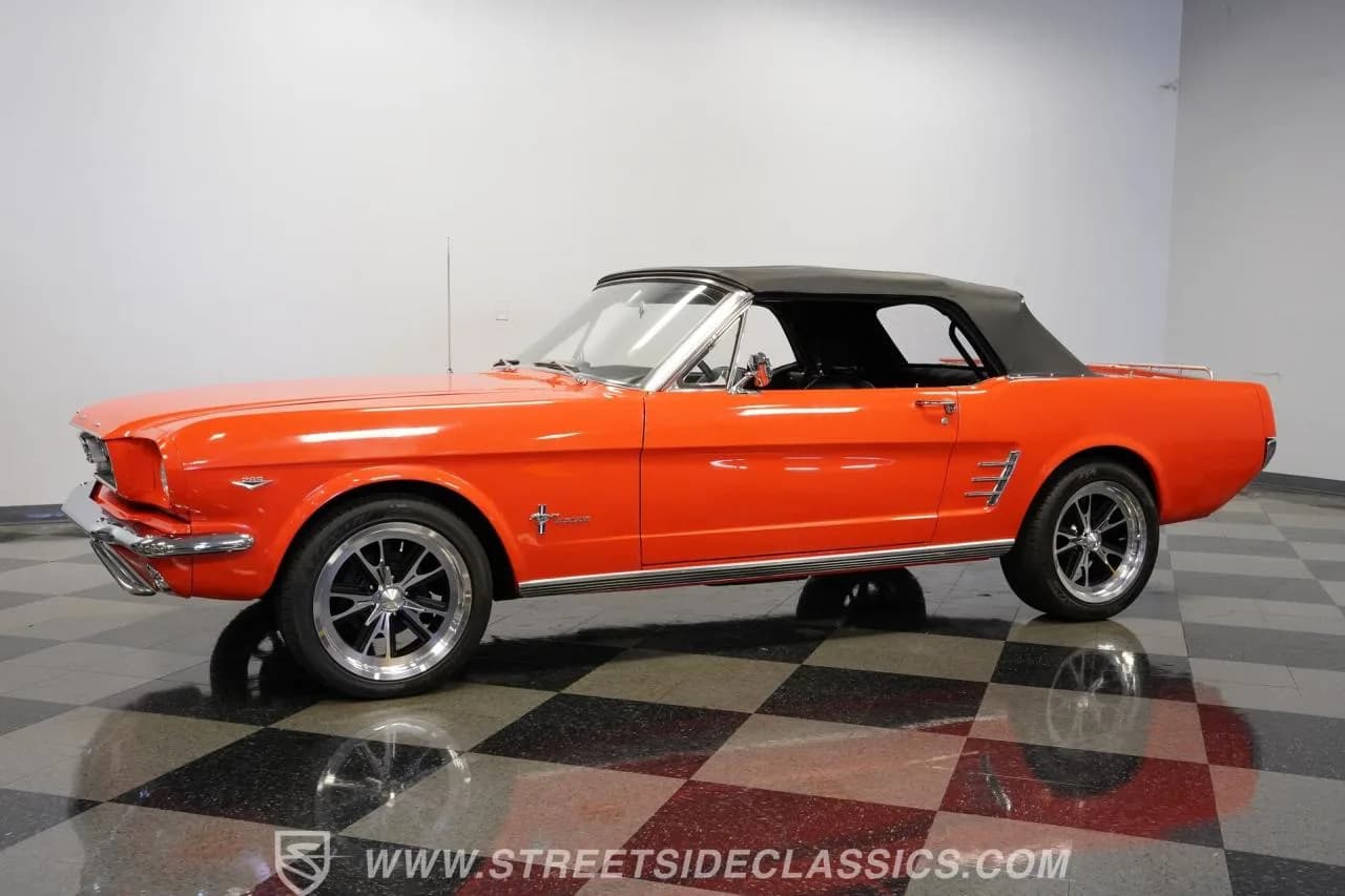 1966 Ford Mustang Convertible - Thumbnail 7