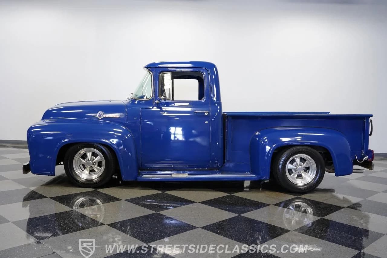 1956 Ford F-100 - Thumbnail 2