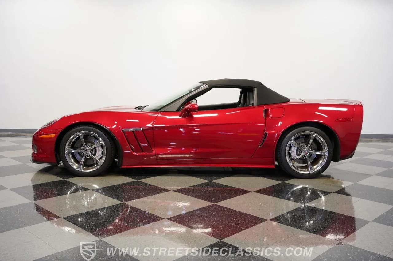 2012 Chevrolet Corvette Grand Sport Convertible 3LT - Thumbnail 8